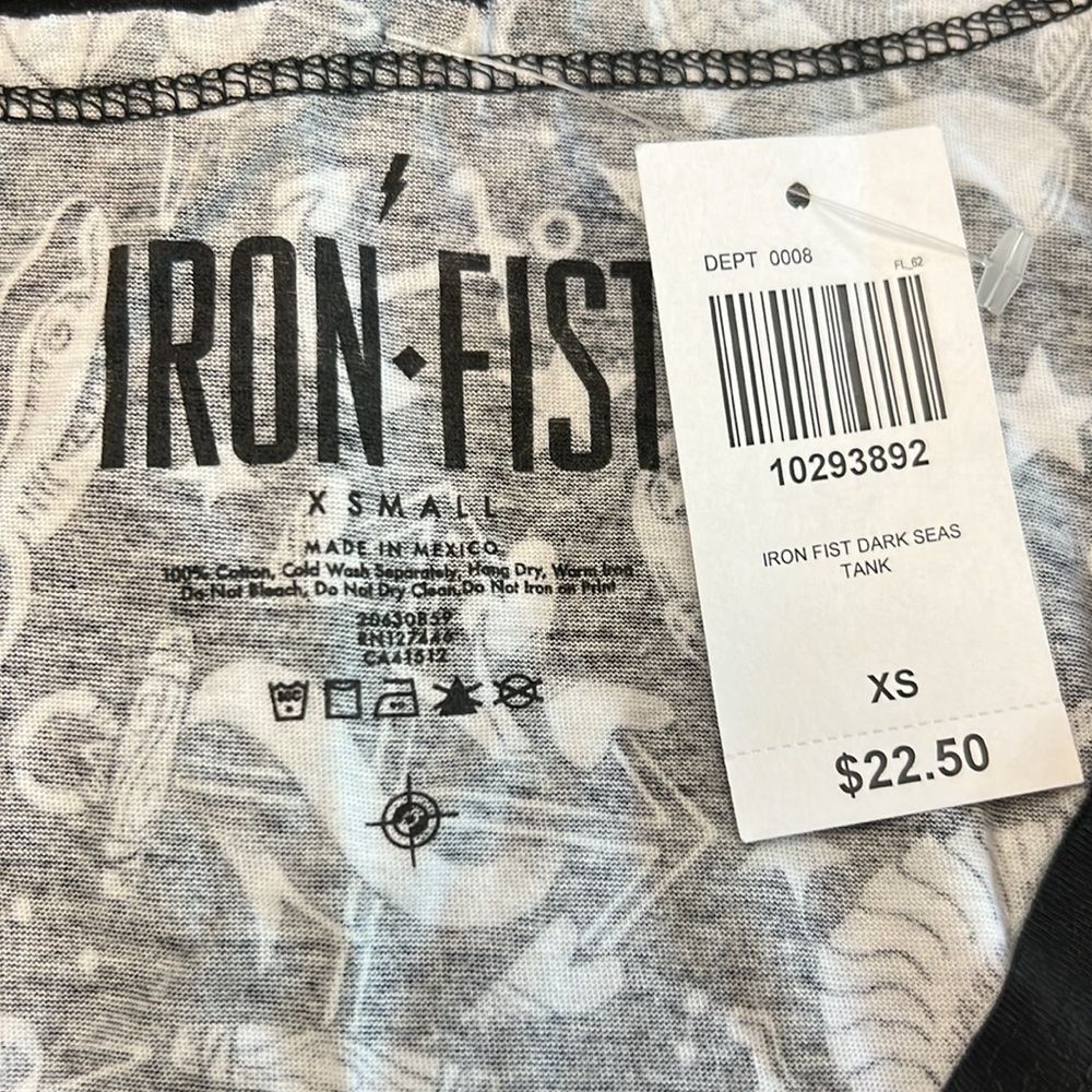 Hot Topic Black and White Graphic Tank Top XS - Picture 4 of 4